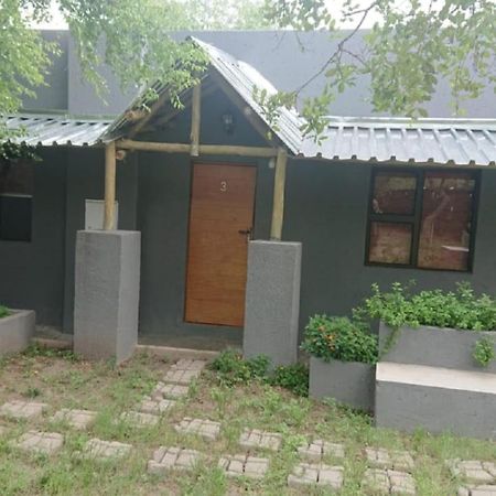 Svh Bush Lodge Marloth Park Extérieur photo