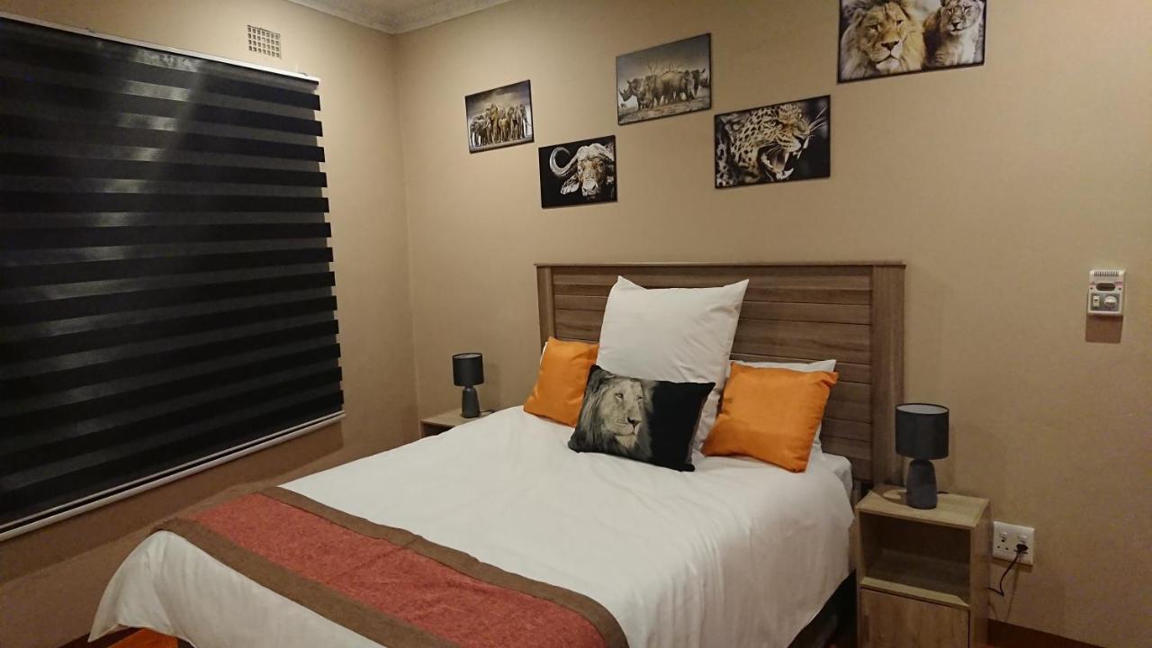 Svh Bush Lodge Marloth Park Extérieur photo