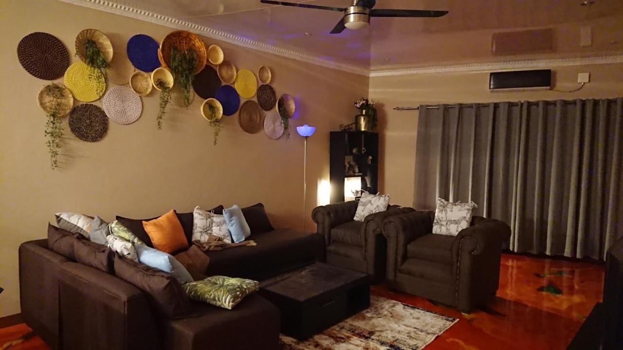 Svh Bush Lodge Marloth Park Extérieur photo