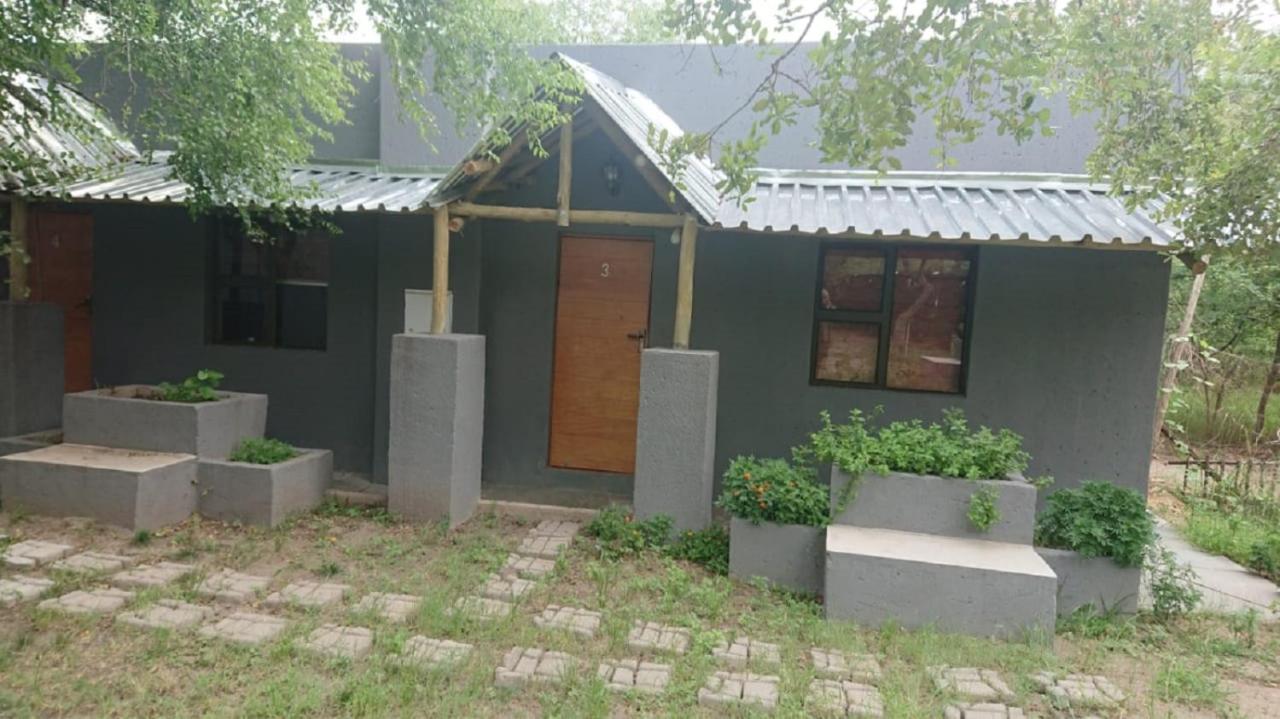 Svh Bush Lodge Marloth Park Extérieur photo